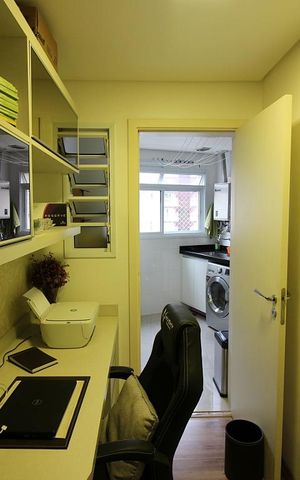 Apartamento à venda com 150m², 3 quartos e 3 vagasEscritório