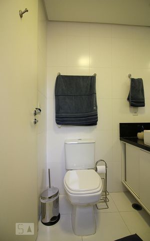Apartamento à venda com 150m², 3 quartos e 3 vagasBanheiro da Suíte 3