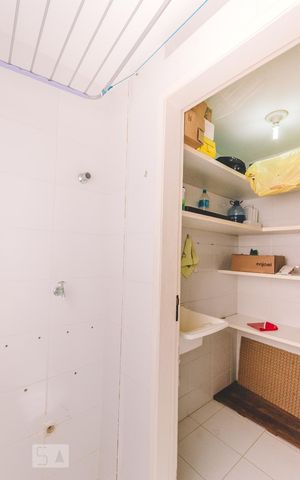 Apartamento para alugar com 74m², 2 quartos e 1 vaga Apartamento para alugar com 74m², 2 quartos e 1 vagaÁrea de Serviço