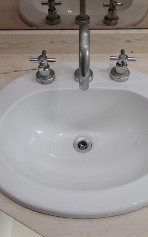 Apartamento para alugar com 147m², 3 quartos e 2 vagasBanheiro da Suíte 1