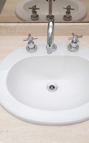 Apartamento para alugar com 147m², 3 quartos e 2 vagasBanheiro
