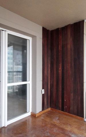 Apartamento para alugar com 147m², 3 quartos e 2 vagasVaranda