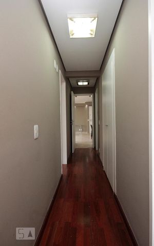 Apartamento para alugar com 147m², 3 quartos e 2 vagasCorredor