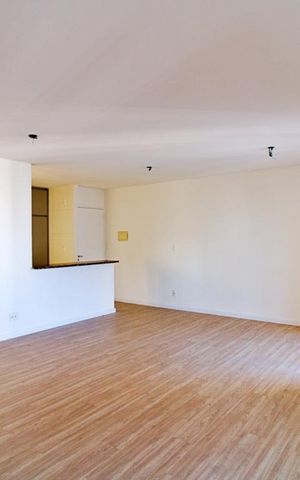 Apartamento para alugar com 89m², 2 quartos e 2 vagas Apartamento para alugar com 89m², 2 quartos e 2 vagasSala