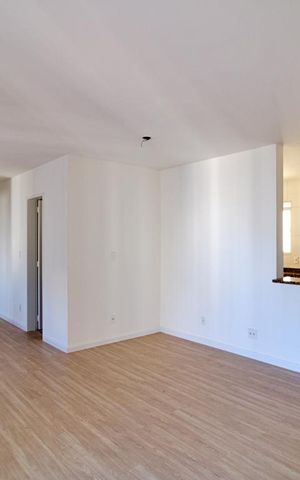 Apartamento para alugar com 89m², 2 quartos e 2 vagas Apartamento para alugar com 89m², 2 quartos e 2 vagasSala