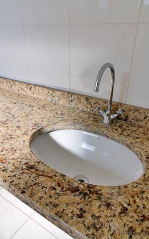 Apartamento para alugar com 89m², 2 quartos e 2 vagas Apartamento para alugar com 89m², 2 quartos e 2 vagasBanheiro da Suíte 2