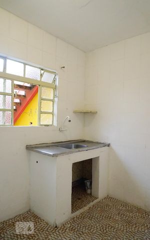 Casa à venda com 156m², 6 quartos e 1 vagaCozinha