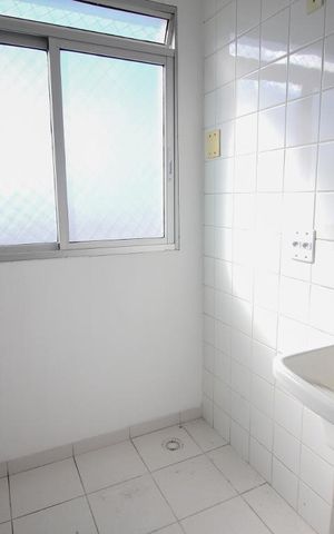 Apartamento para alugar com 48m², 2 quartos e 1 vagaArea de serviço