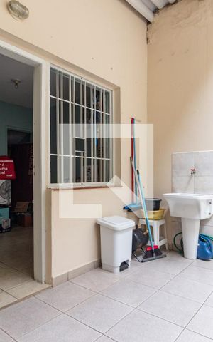 Casa à venda com 140m², 3 quartos e 2 vagasQuintal