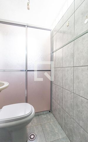 Casa à venda com 140m², 3 quartos e 2 vagasBanheiro da Suíte