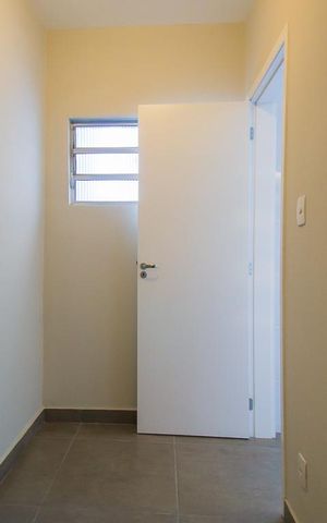 Apartamento à venda com 81m², 2 quartos e sem vagaQuarto de serviço