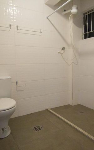 Apartamento à venda com 81m², 2 quartos e sem vagaBanheiro 