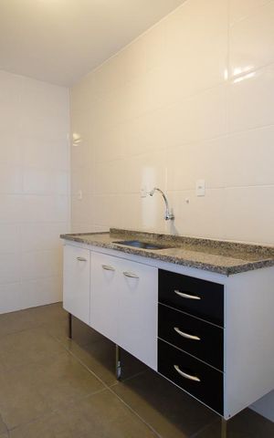 Apartamento à venda com 81m², 2 quartos e sem vagaCozinha