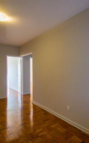 Apartamento à venda com 81m², 2 quartos e sem vagaSala