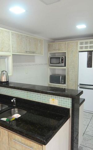 Casa à venda com 250m², 4 quartos e 4 vagasCozinha