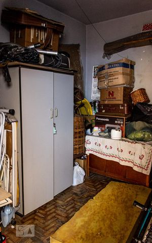 Casa à venda com 168m², 3 quartos e 2 vagasQuarto de Serviço