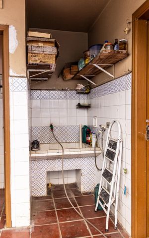 Casa à venda com 168m², 3 quartos e 2 vagasÁrea de Serviço