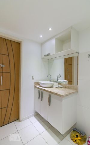 Apartamento para alugar com 45m², 1 quarto e 1 vagaBanheiro