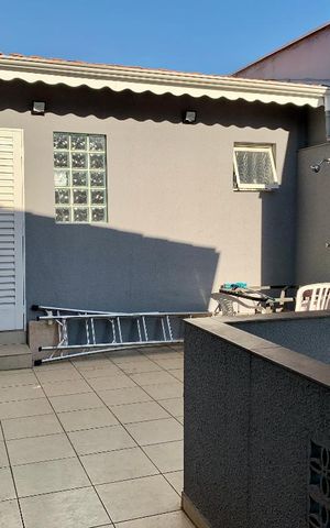 Casa para alugar com 210m², 2 quartos e 2 vagas Casa para alugar com 210m², 2 quartos e 2 vagasQuintal