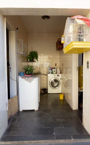 Casa à venda com 360m², 4 quartos e 4 vagasLavanderia