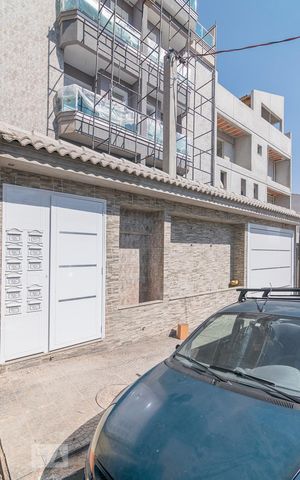 Apartamento à venda com 70m², 3 quartos e 2 vagas Apartamento à venda com 70m², 3 quartos e 2 vagasFachada