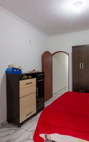Casa à venda com 172m², 4 quartos e 2 vagasQuarto 4 - Suíte