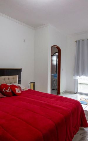 Casa à venda com 172m², 4 quartos e 2 vagasQuarto 4 - Suíte