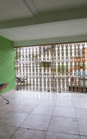 Casa à venda com 172m², 4 quartos e 2 vagasVista da Sala 1