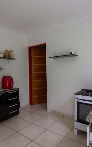 Casa à venda com 172m², 4 quartos e 2 vagasCozinha 2