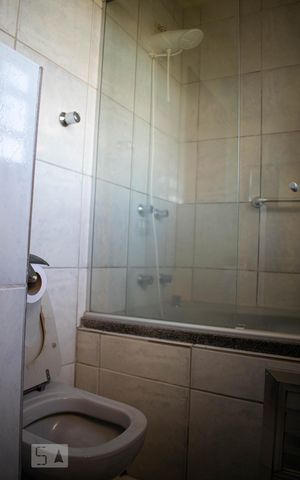 Casa à venda com 224m², 4 quartos e 2 vagasBanheiro Suíte