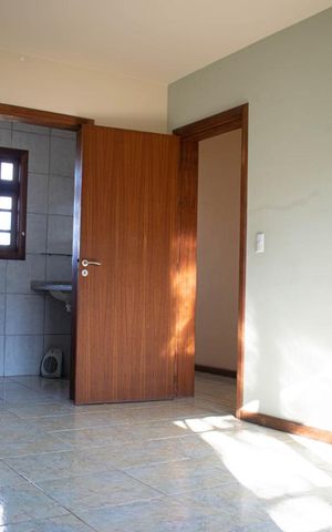 Casa à venda com 224m², 4 quartos e 2 vagasQuarto Suíte