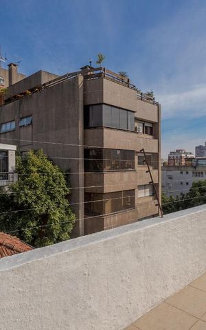 Casa à venda com 147m², 3 quartos e 3 vagas Casa à venda com 147m², 3 quartos e 3 vagasTerraço