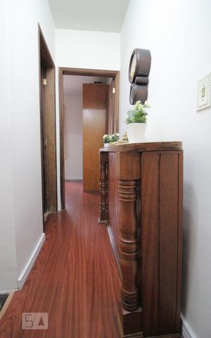 Casa à venda com 90m², 2 quartos e 1 vagaCorredor