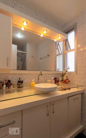 Apartamento à venda com 69m², 3 quartos e 1 vagabanheiro social