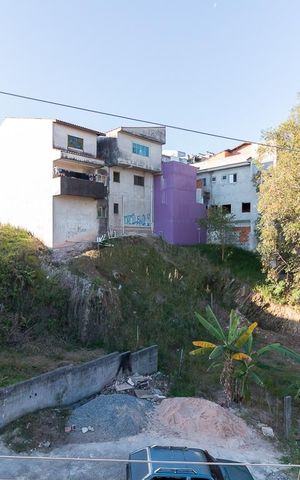 Casa à venda com 230m², 2 quartos e 1 vagaVista terraço