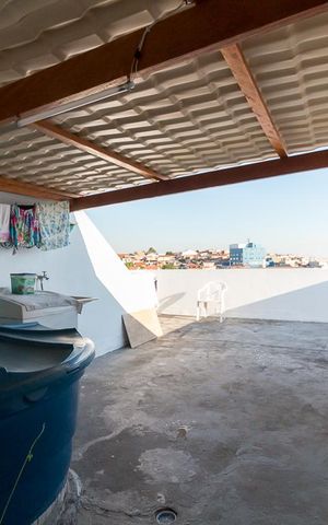 Casa à venda com 230m², 2 quartos e 1 vagaÁrea de serviço externa