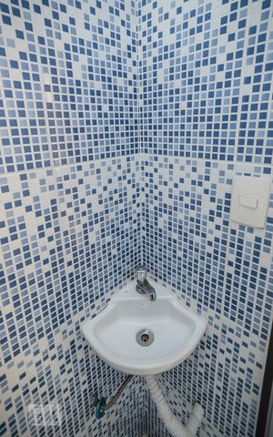 Casa à venda com 380m², 4 quartos e 8 vagas Casa à venda com 380m², 4 quartos e 8 vagasBanheiro Churrasqueira