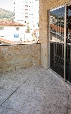 Casa à venda com 380m², 4 quartos e 8 vagas Casa à venda com 380m², 4 quartos e 8 vagasVaranda Suíte 4
