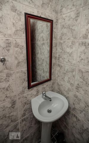 Casa à venda com 380m², 4 quartos e 8 vagas Casa à venda com 380m², 4 quartos e 8 vagasBanheiro Salão de Festas