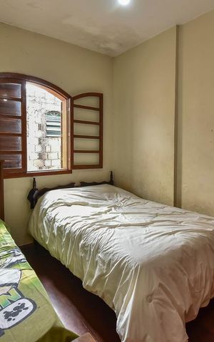 Casa à venda com 300m², 9 quartos e 4 vagasQuarto 2