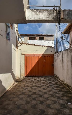 Casa à venda com 300m², 9 quartos e 4 vagasSegundo Pavimento Garagem