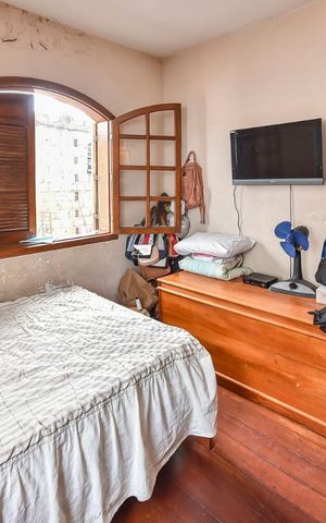 Casa à venda com 300m², 9 quartos e 4 vagasSuíte