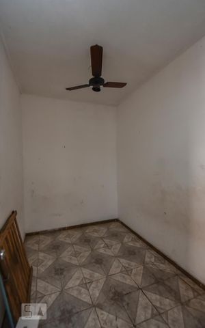 Casa à venda com 300m², 9 quartos e 4 vagasSegundo Pavimento Quarto 5