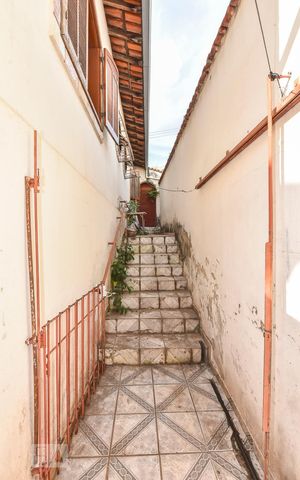 Casa à venda com 300m², 9 quartos e 4 vagasSegundo Pavimento Corredor 