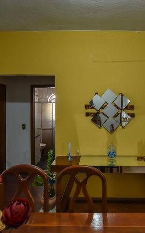 Casa à venda com 300m², 9 quartos e 4 vagasSala de Jantar 