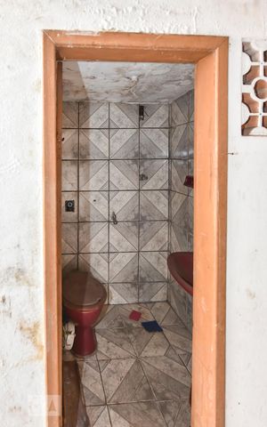 Casa à venda com 300m², 9 quartos e 4 vagasSegundo Pavimento Banheiro Social