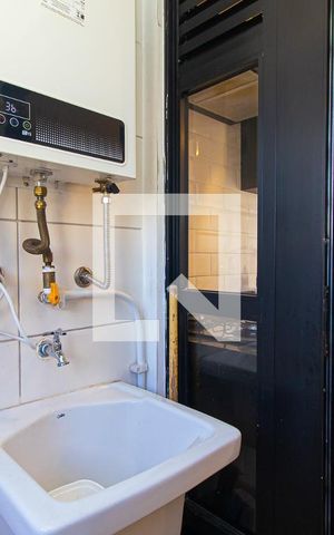 Apartamento à venda com 35m², 1 quarto e sem vaga Apartamento à venda com 35m², 1 quarto e sem vagaÁrea de Serviço