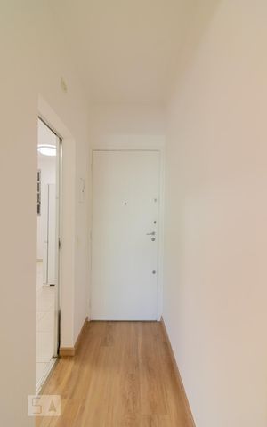 Apartamento para alugar com 90m², 2 quartos e 1 vaga Apartamento para alugar com 90m², 2 quartos e 1 vagaEntrada