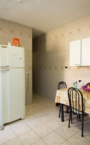 Casa à venda com 250m², 3 quartos e 2 vagasCozinha