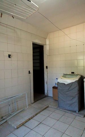 Casa à venda com 250m², 3 quartos e 2 vagasLavanderia 